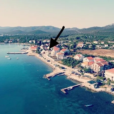 Apartman Grbic Διαμέρισμα Sreser