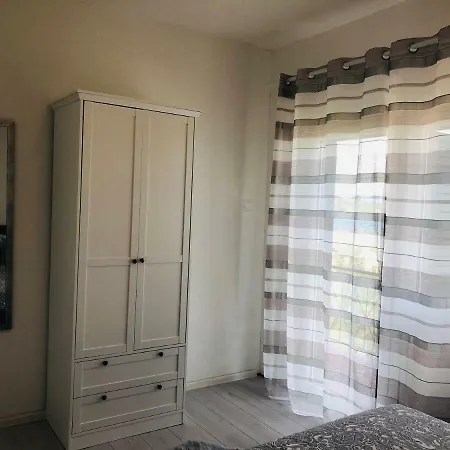 Apartment Apartman Grbic *