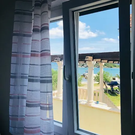 דירה Apartman Grbic סרסר
